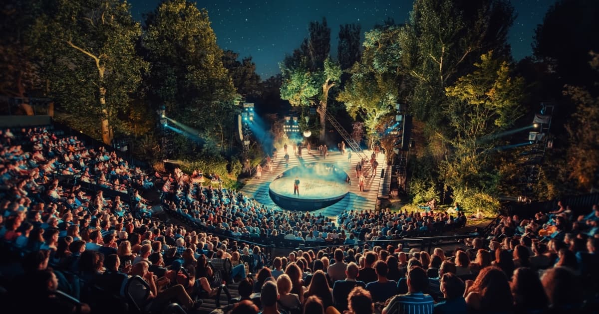 Company Manager: Cats Tour